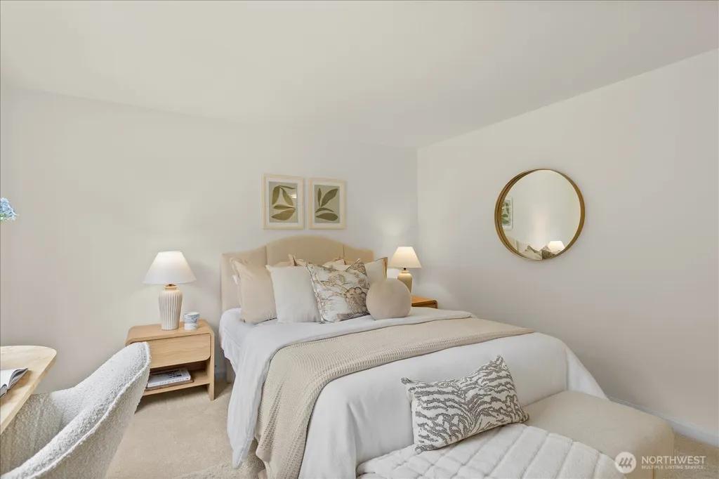 3700 W 25th Place Seattle WA 98199