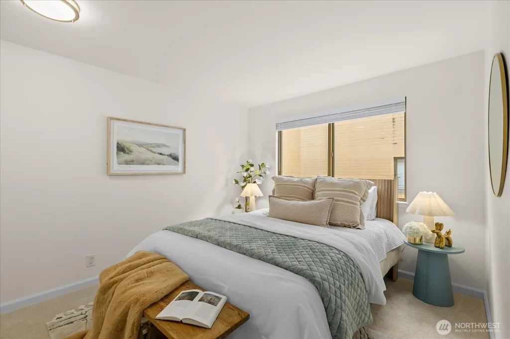3700 W 25th Place Seattle WA 98199