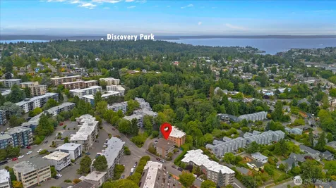3700 W 25th Place Seattle WA 98199