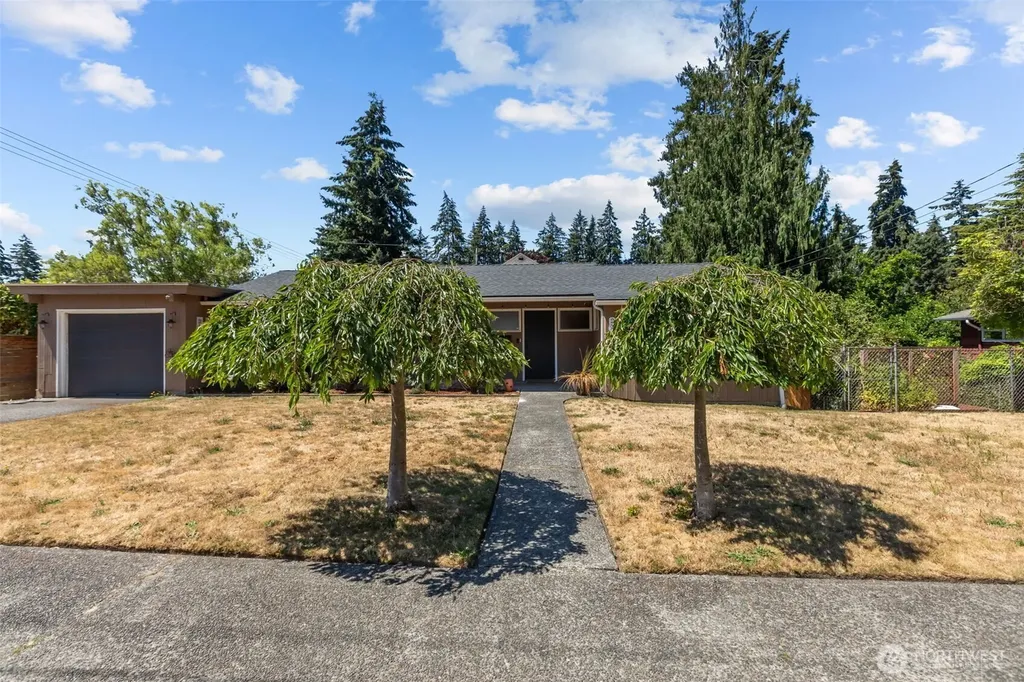 236 Farallone Avenue Fircrest WA 98466