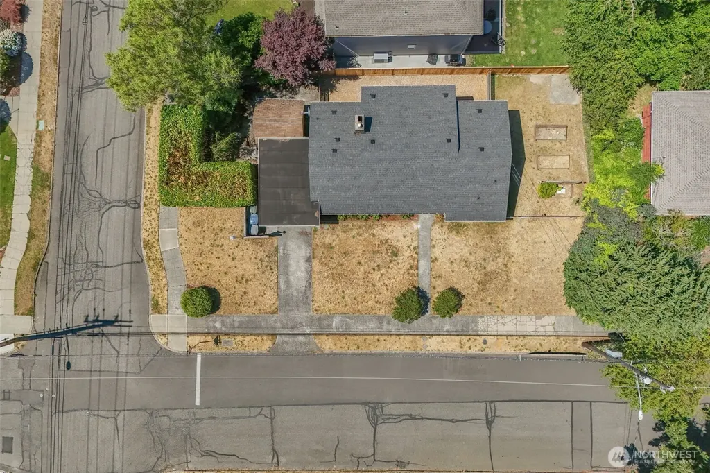 236 Farallone Avenue Fircrest WA 98466