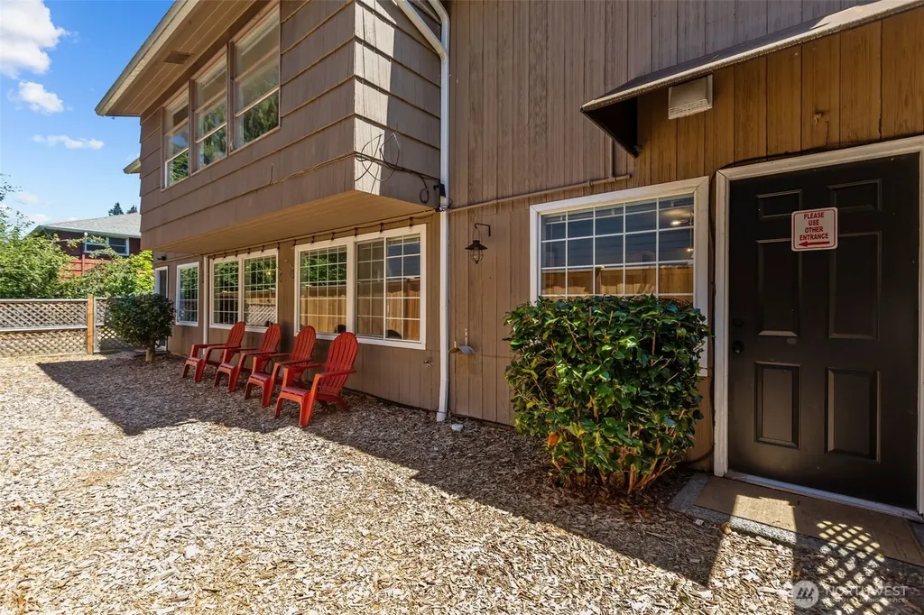 236 Farallone Avenue Fircrest WA 98466
