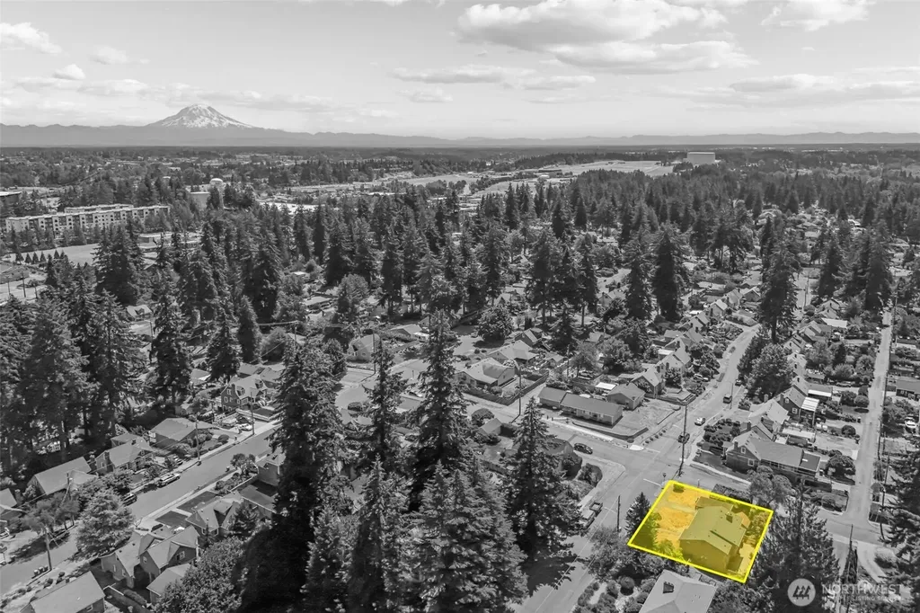 236 Farallone Avenue Fircrest WA 98466