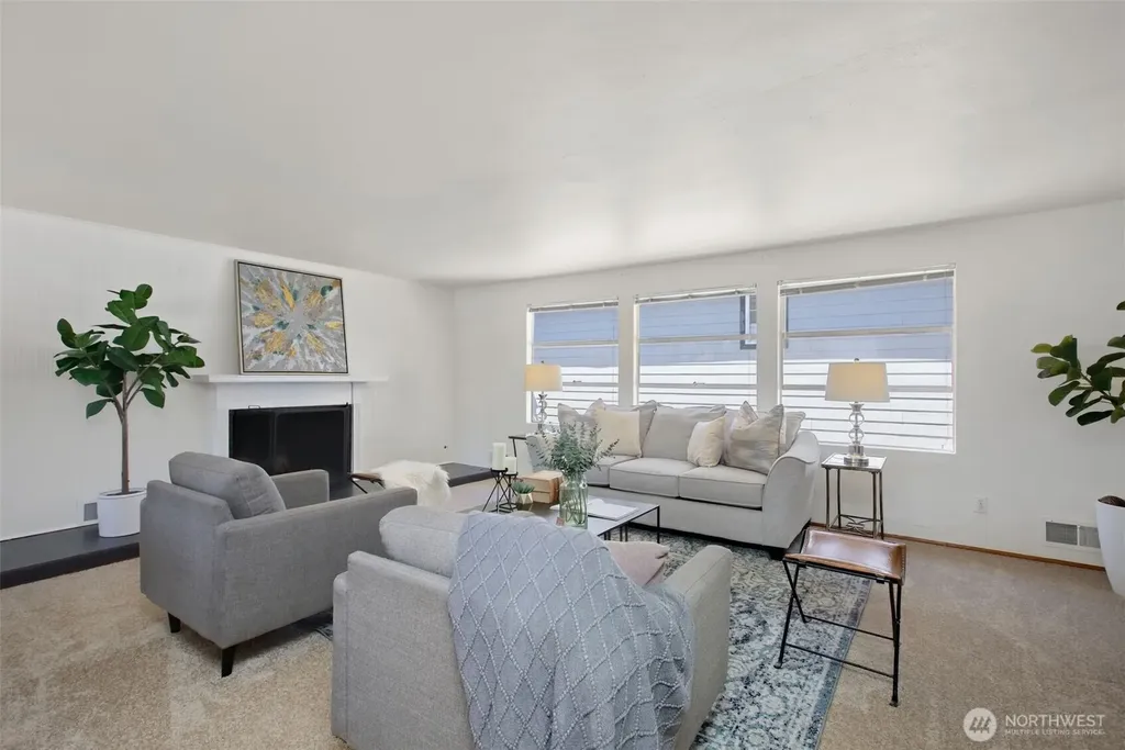 236 Farallone Avenue Fircrest WA 98466