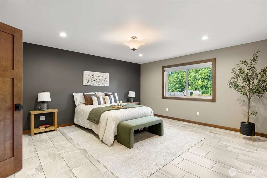 7273 Banner Road SE Port Orchard WA 98367