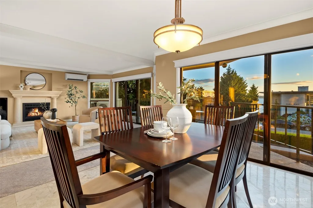 6436 Lake Washington Boulevard NE Kirkland WA 98033
