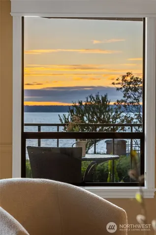 6436 Lake Washington Boulevard NE Kirkland WA 98033