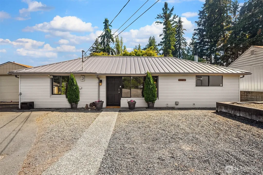 4900 238th Place SW Mountlake Terrace WA 98043