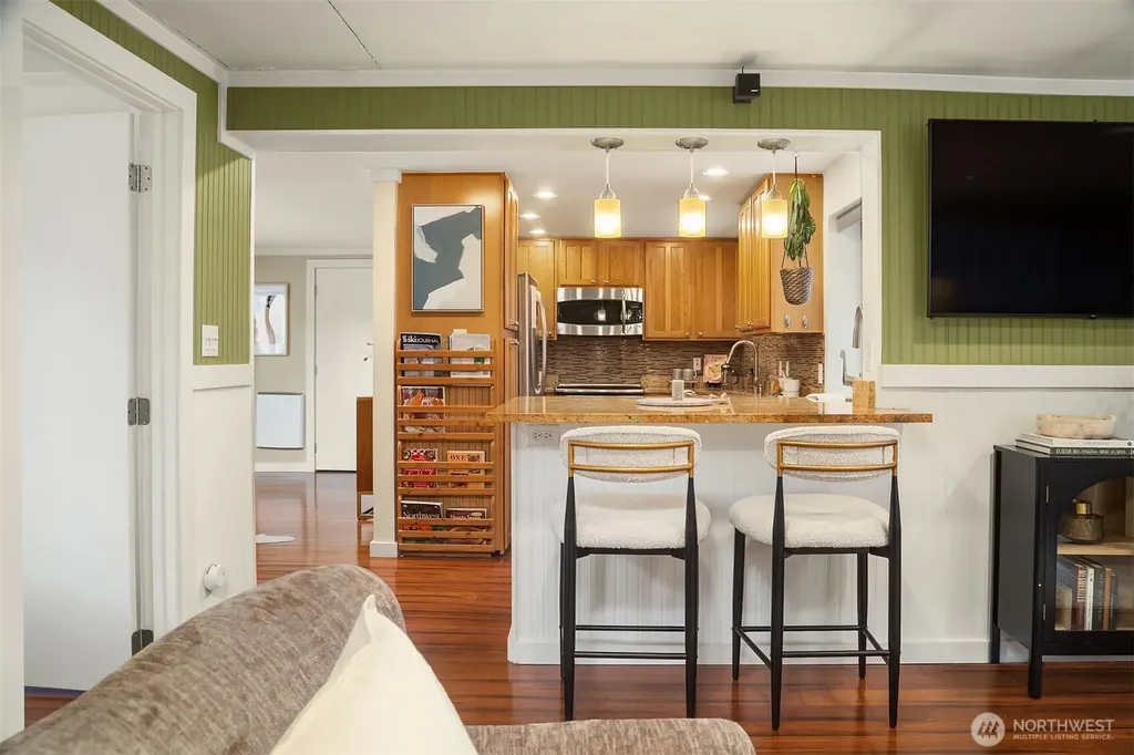 4900 238th Place SW Mountlake Terrace WA 98043