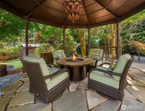 4900 238th Place SW Mountlake Terrace WA 98043