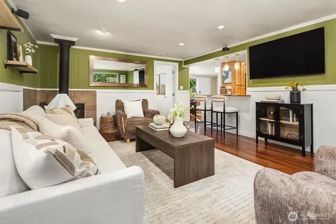 4900 238th Place SW Mountlake Terrace WA 98043