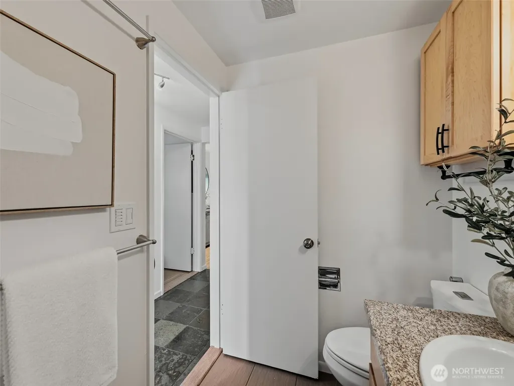 8701 35th Avenue NE Seattle WA 98115
