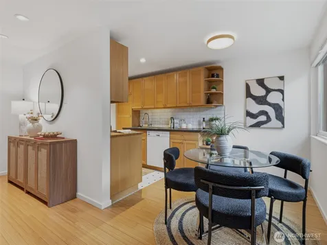 8701 35th Avenue NE Seattle WA 98115
