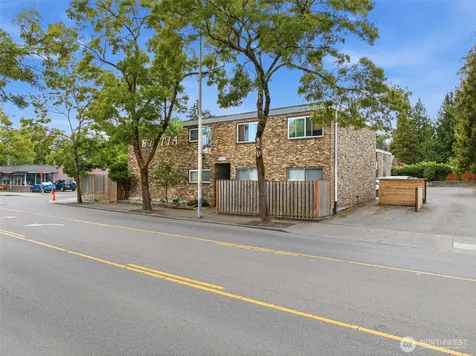 8701 35th Avenue NE Seattle WA 98115