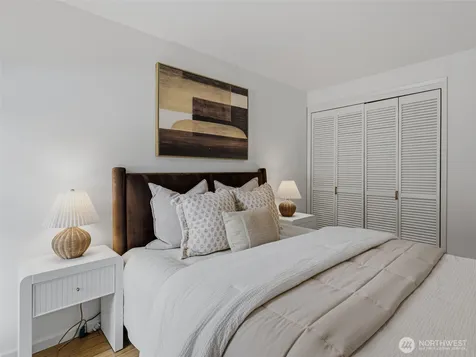 8701 35th Avenue NE Seattle WA 98115