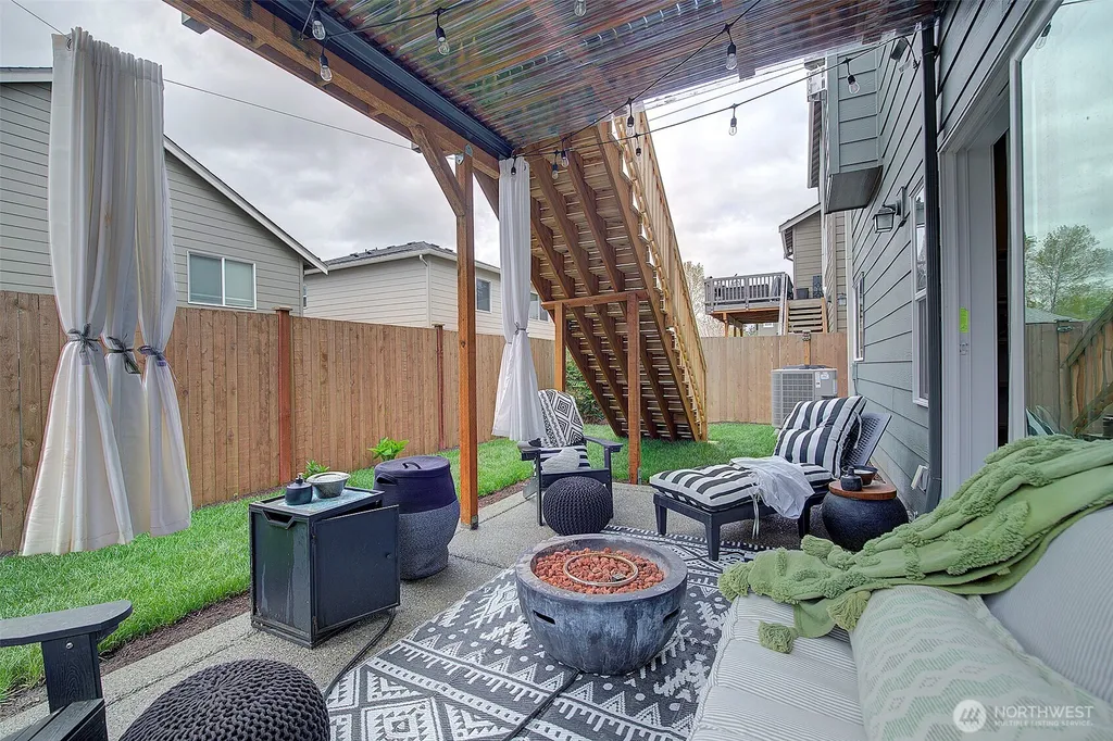 3240 104th Drive NE Lake Stevens WA 98258
