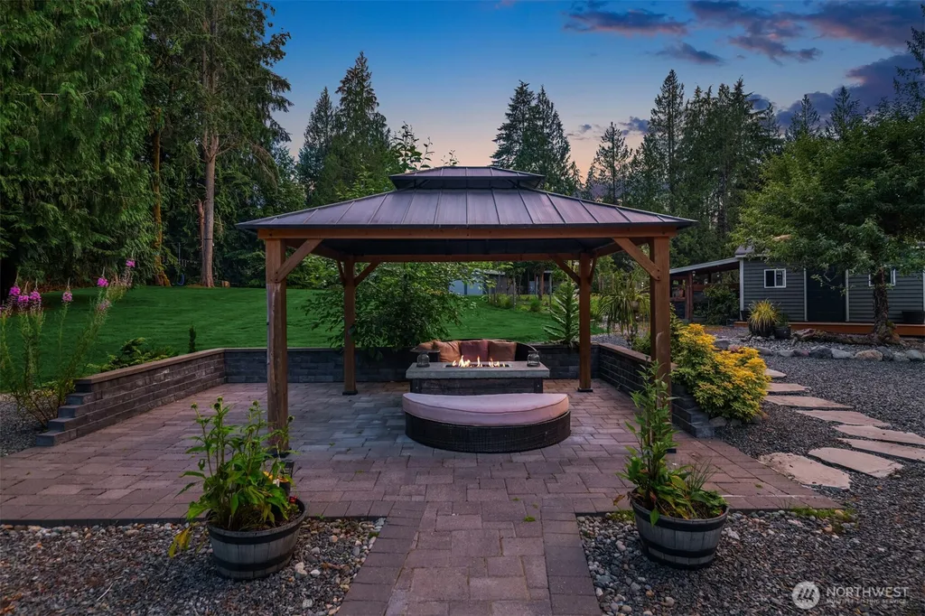 3908 171st Avenue SE Snohomish WA 98290
