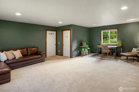 3908 171st Avenue SE Snohomish WA 98290