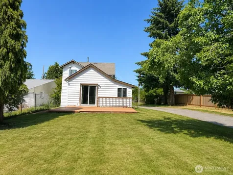 2611 S 135th Street Seatac WA 98168