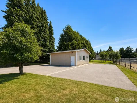 2611 S 135th Street Seatac WA 98168
