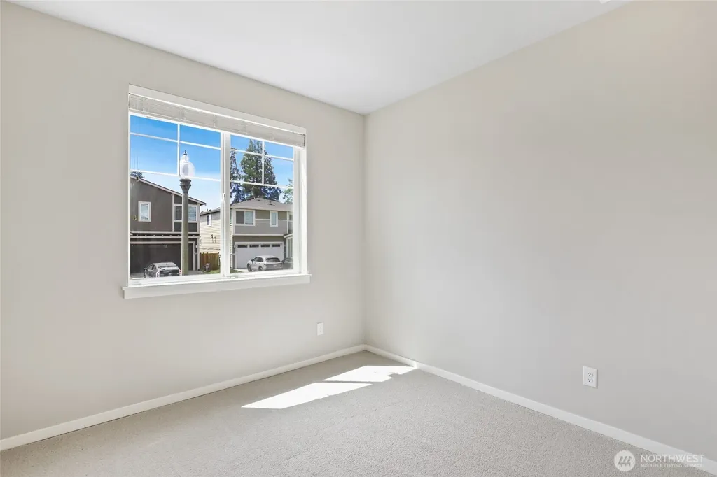 24520 96th Avenue S Kent WA 98030
