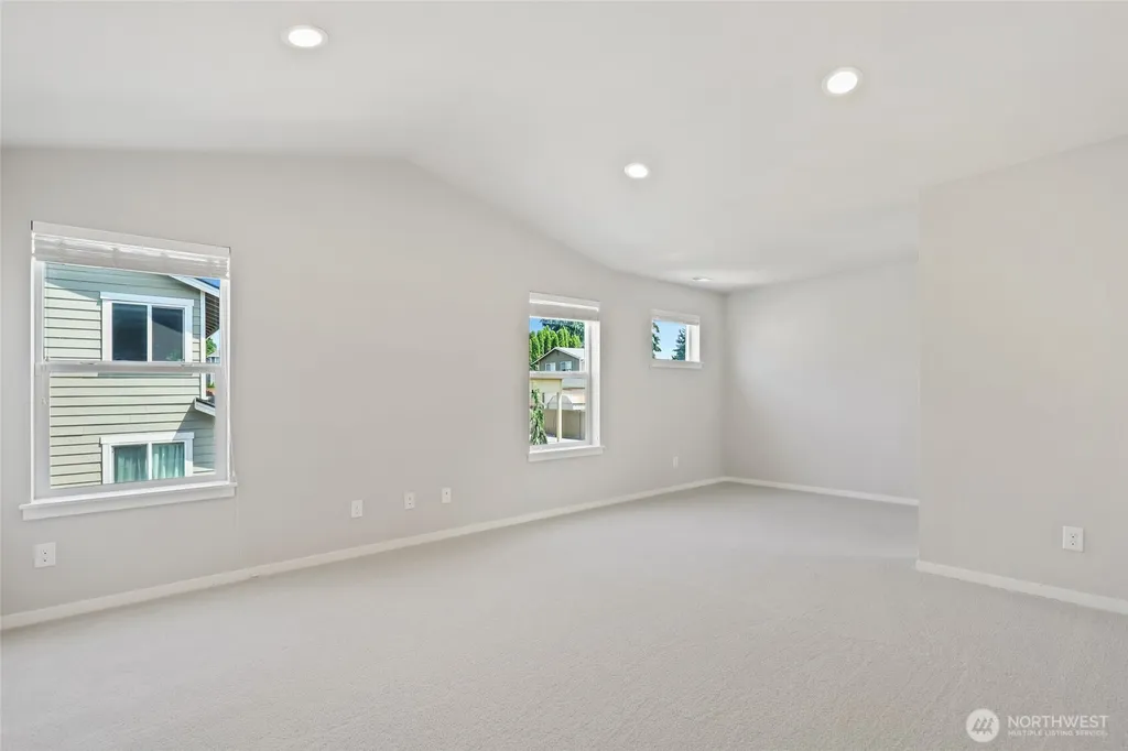 24520 96th Avenue S Kent WA 98030