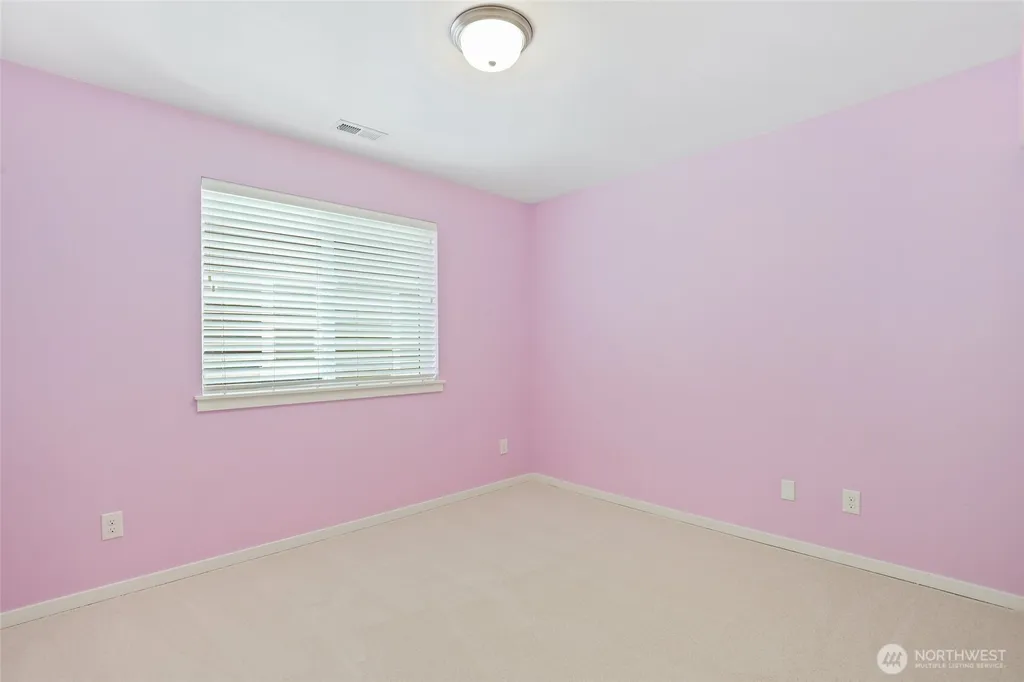 24520 96th Avenue S Kent WA 98030