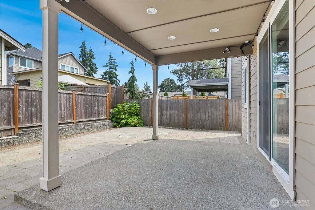 24520 96th Avenue S Kent WA 98030