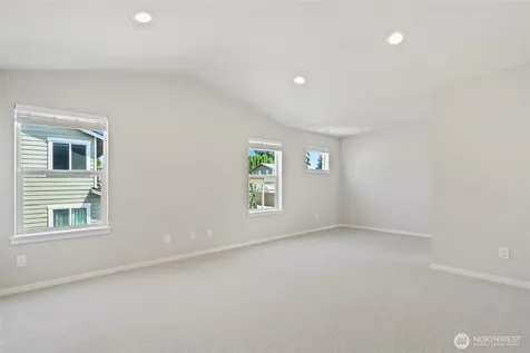 24520 96th Avenue S Kent WA 98030