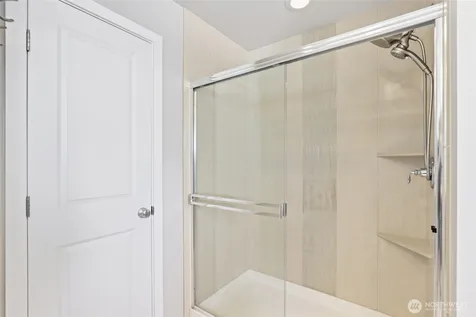 24520 96th Avenue S Kent WA 98030