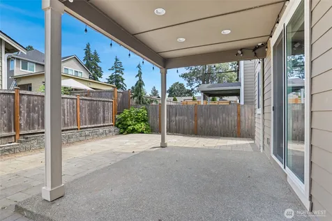 24520 96th Avenue S Kent WA 98030