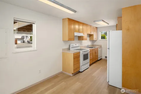 12018 Gibson Road Everett WA 98204