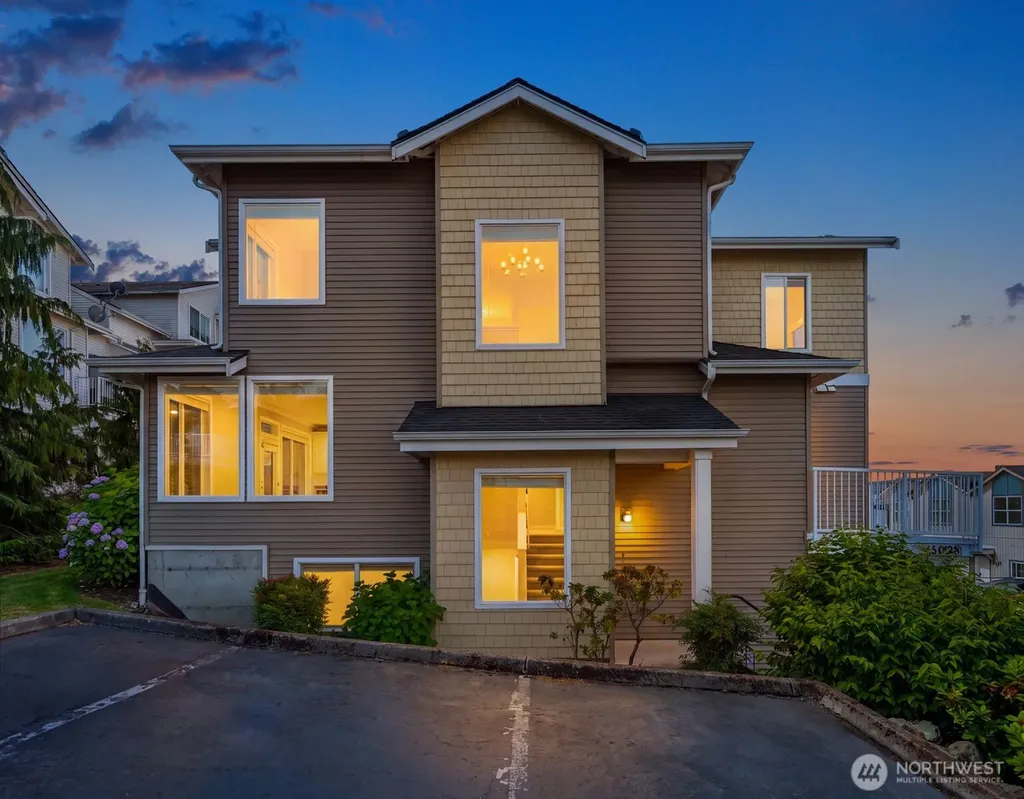 14624 1st Lane NE Duvall WA 98019