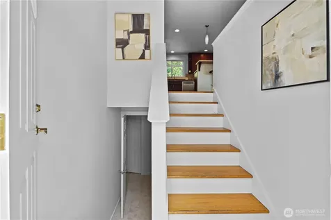 14556 75th Avenue NE Kenmore WA 98028