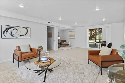 14556 75th Avenue NE Kenmore WA 98028