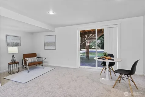 14556 75th Avenue NE Kenmore WA 98028