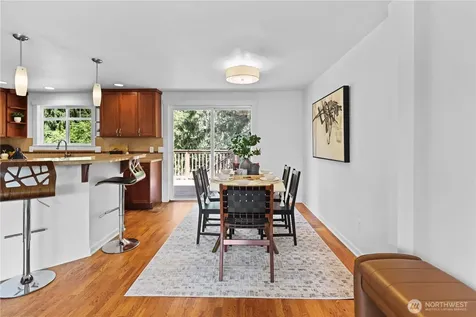 14556 75th Avenue NE Kenmore WA 98028