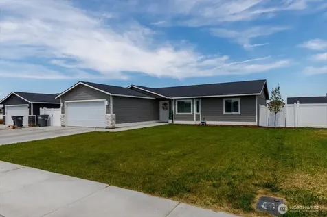 915 E Mt. Adams Street Othello WA 99344