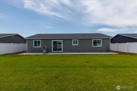 915 E Mt. Adams Street Othello WA 99344