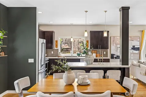 5957 17th Avenue SW Seattle WA 98106