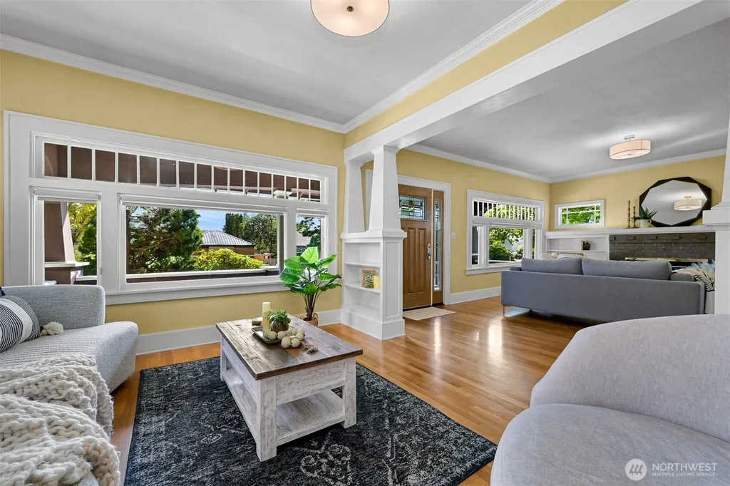 2816 Cornwall Avenue Bellingham WA 98225