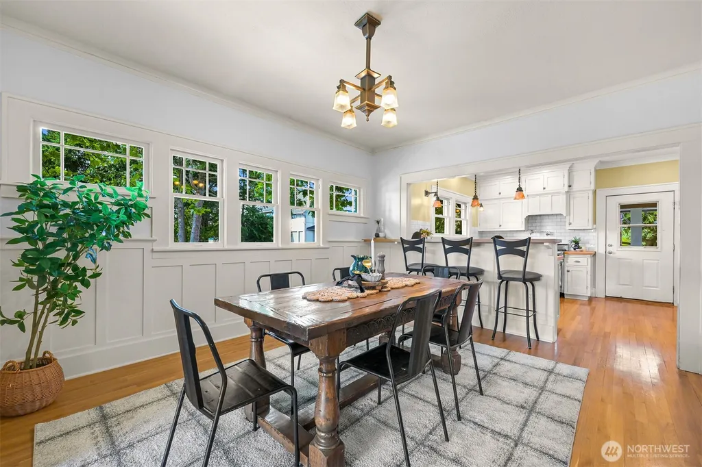 2816 Cornwall Avenue Bellingham WA 98225