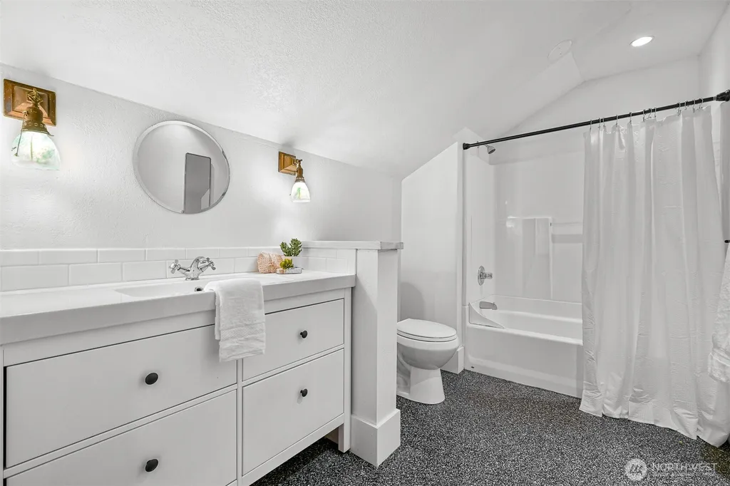 2816 Cornwall Avenue Bellingham WA 98225