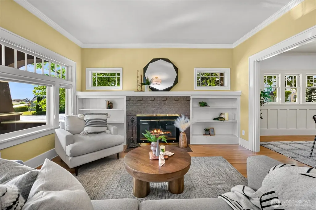 2816 Cornwall Avenue Bellingham WA 98225