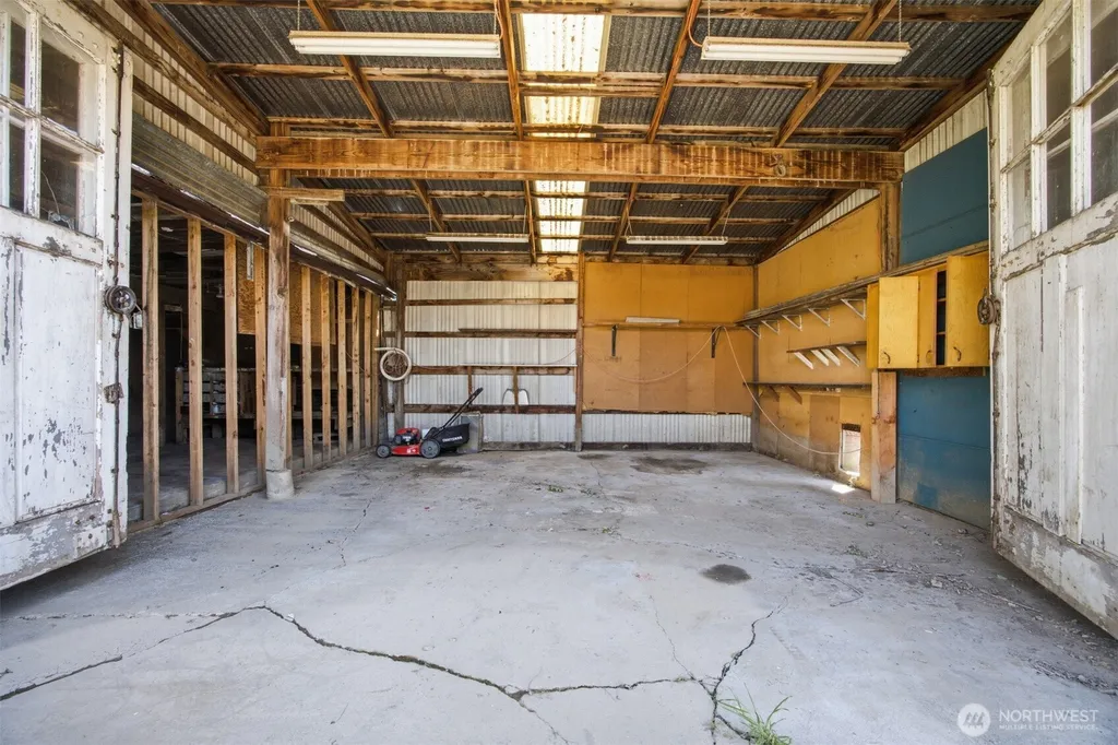 303 Garfield Street Sumas WA 98295