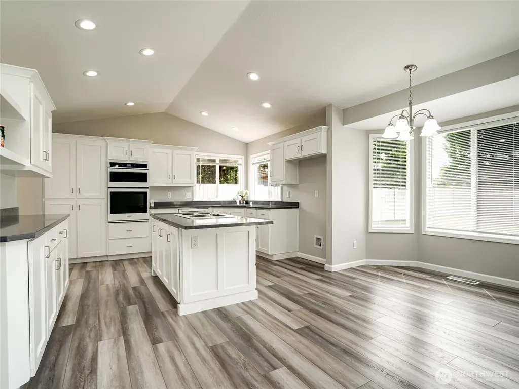 1913 NW 86th Circle Vancouver WA 98665
