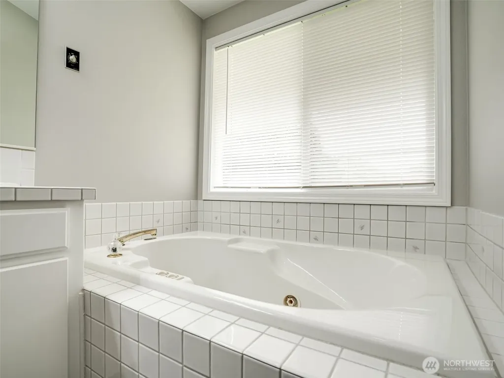 1913 NW 86th Circle Vancouver WA 98665