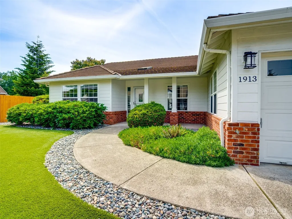 1913 NW 86th Circle Vancouver WA 98665