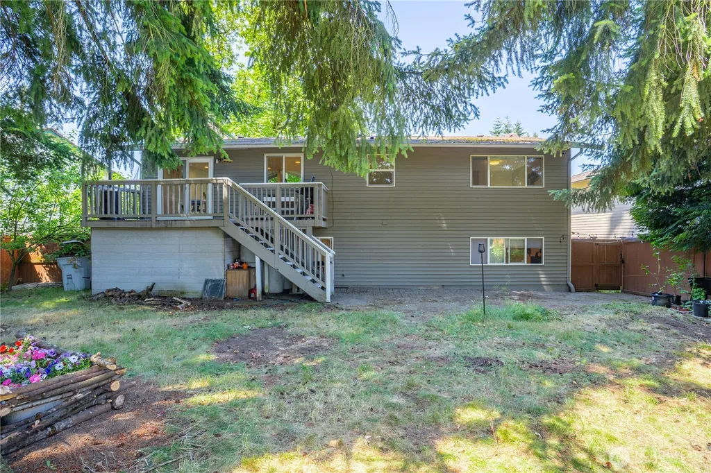 1610 Olympia Avenue SE Renton WA 98058