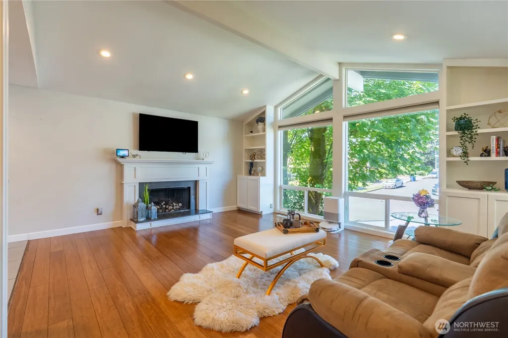 1610 Olympia Avenue SE Renton WA 98058